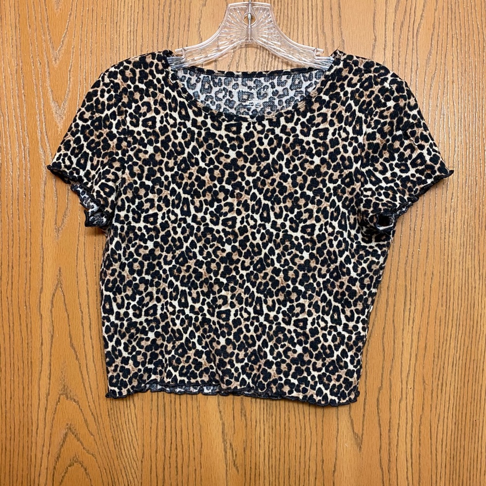 American Eagle Leopard Print Baby tshirt